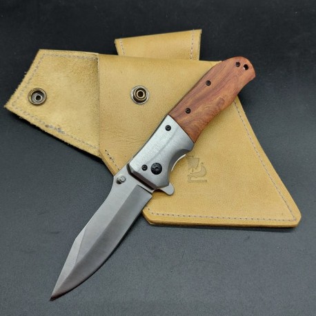 Couteau Razor IV