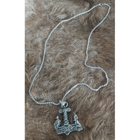Collier Odin