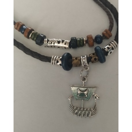 Collier navire viking
